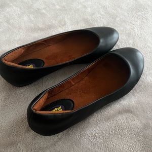 Shoes for crews size 9